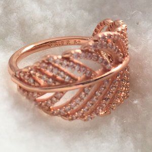 Pandora Rose Gold Pavé Leaf Ring